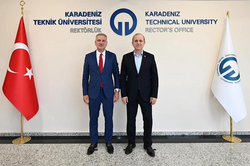 Cumhurbaşkanı Başdanışmanı Saral, KTÜ Rektörü Prof. Dr. Çuvalcı