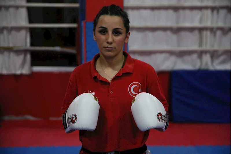 Milli wushucu Berna Tut, kariyerine dünya şampiyonluğu eklemek istiyor
