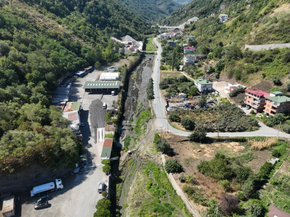ÇATALZEYTİN DERESİ TEMİZLENİYOR 