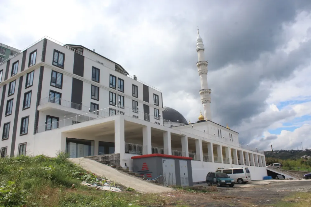 ABDÜLHAMİD HAN KÜLLİYESİ AÇILDI