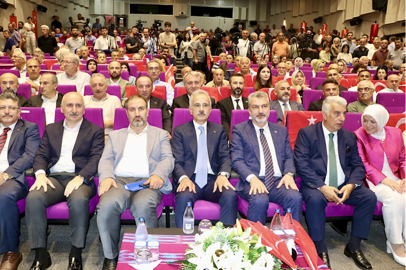 Ulaştırma ve Altyapı Bakanı Uraloğlu, AK Parti Trabzon Genişletilmiş İl Danışma Meclisi Toplantısı
