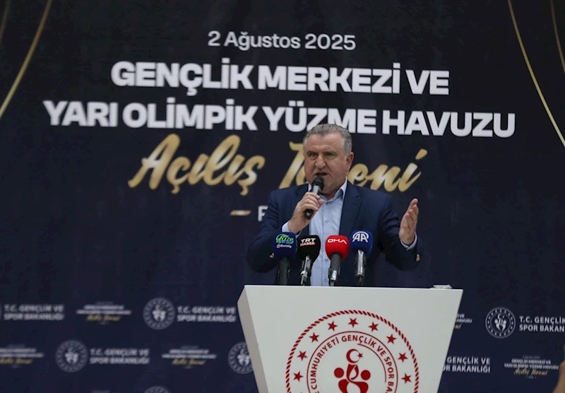 Gençlik ve Spor Bakanı Bak, Ardeşen Gençlik Merkezi ve Yarı Olimpik Yüzme Havuzu