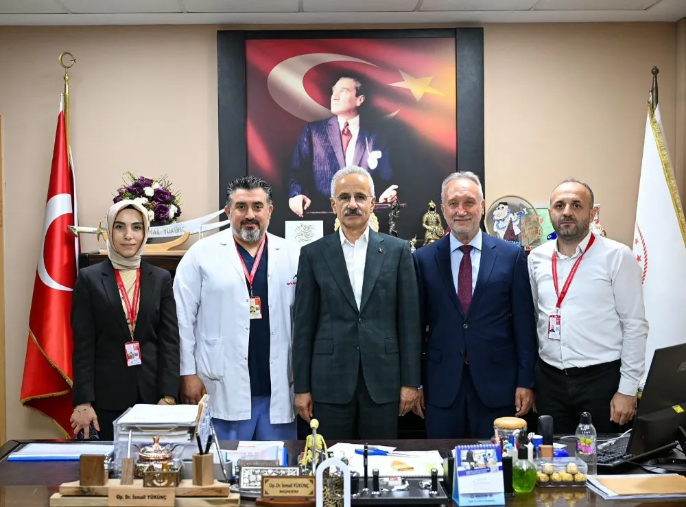URALOĞLU’NDAN HASTANEMİZE ZİYARET