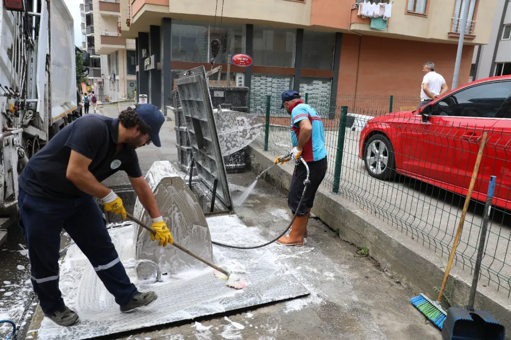 TEMİZLİK VE ASFALT MESAİSİ