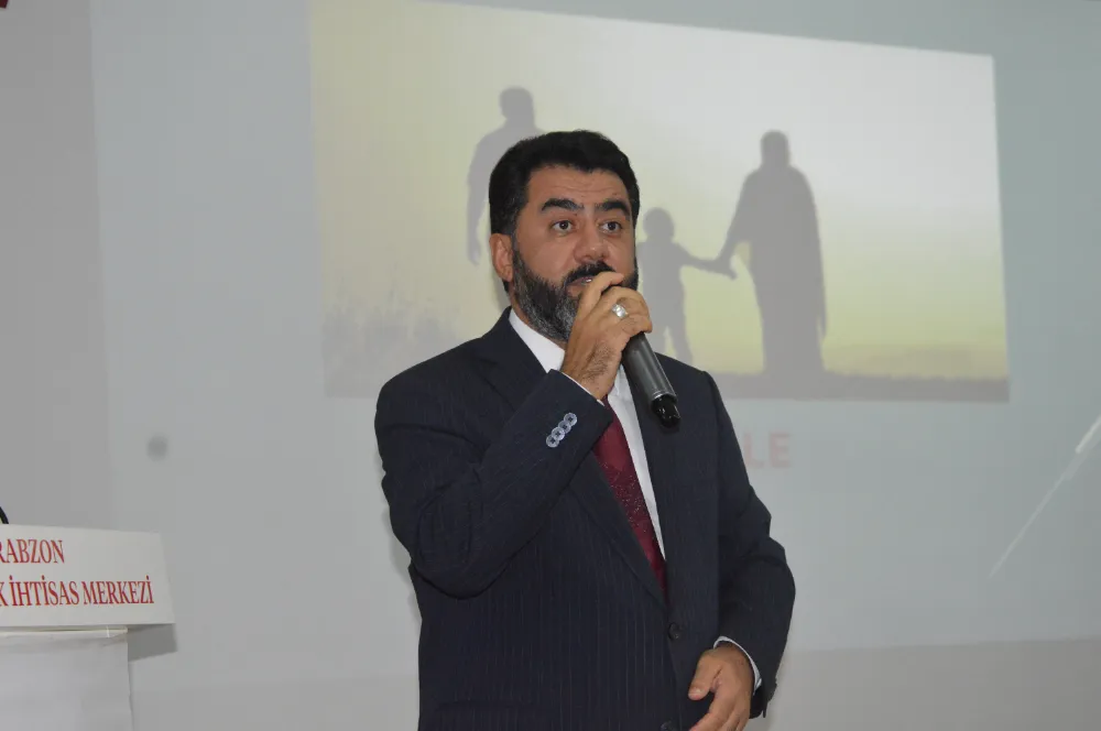 AKÇAABAT’TA PEYGAMBERİMİZ VE AHLAKI KONFERANSI