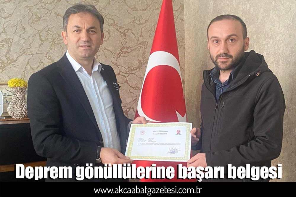 Deprem gönüllülerine başarı belgesi