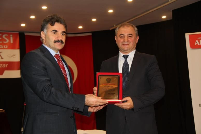 Milli Şair anıldı