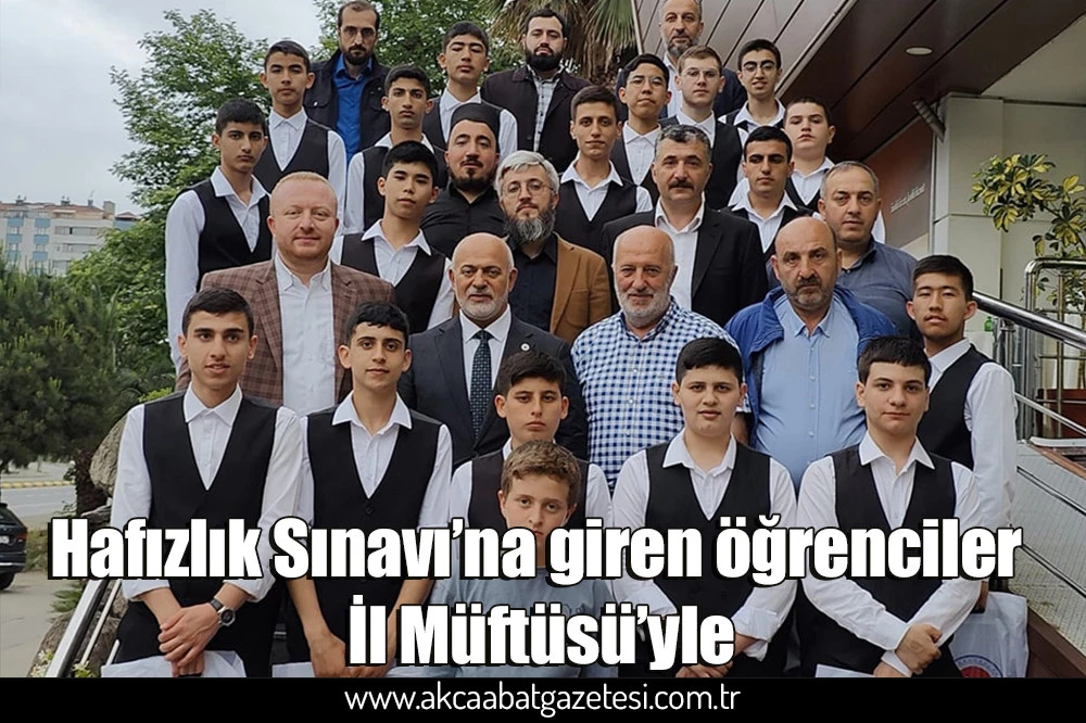 Hafızlık Sınavı’na giren öğrenciler İl Müftüsü’yle