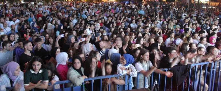 AKÇAABAT FESTİVALLE COŞTU
