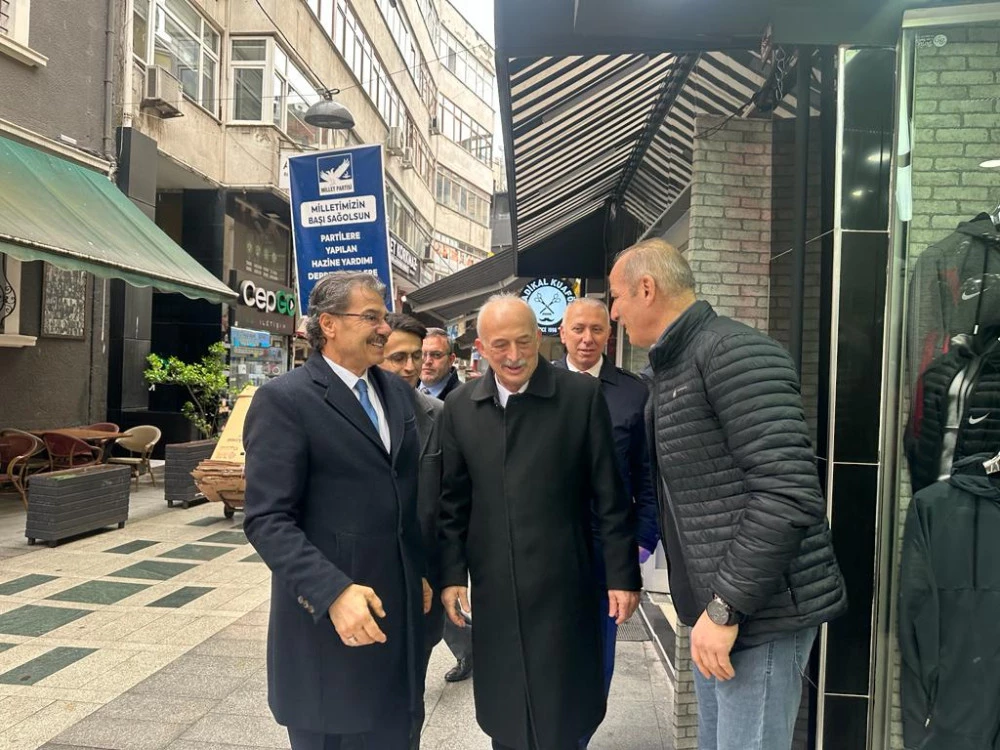 MHP’li adaylar sahaya indi