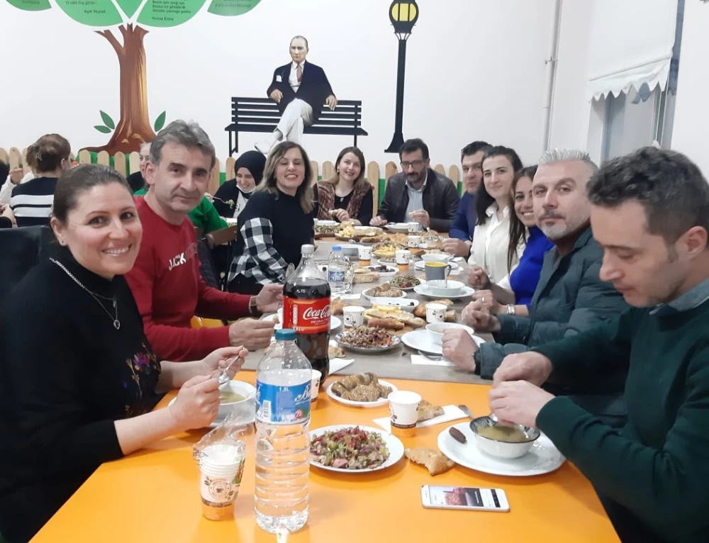 Söğütlü Ortaokulu Aile Gibi